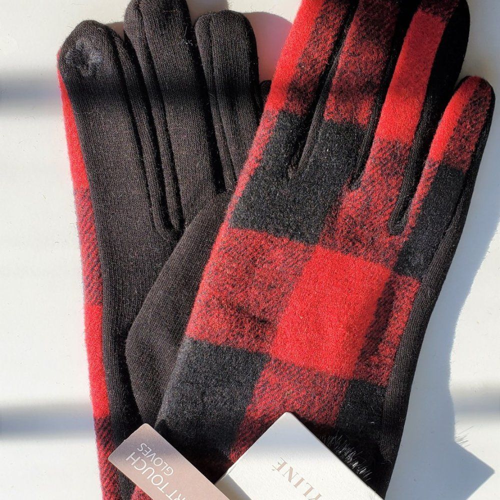 Red Yarn Embroidery Multi Color Smart Touch Gloves Touchscreen Compatible